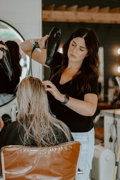 Salon Image 2